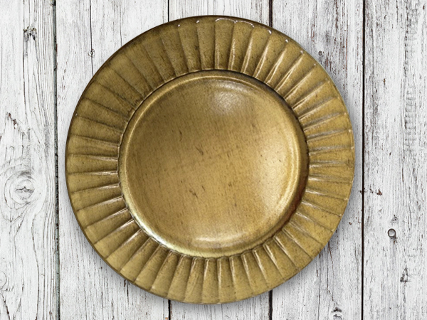 plato modelo ondulado oro viejo